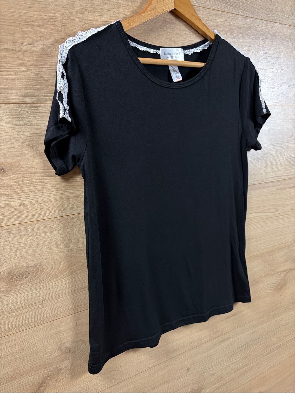 Kathy Ireland Black Lace-Trim Short Sleeve Sleep Top Large